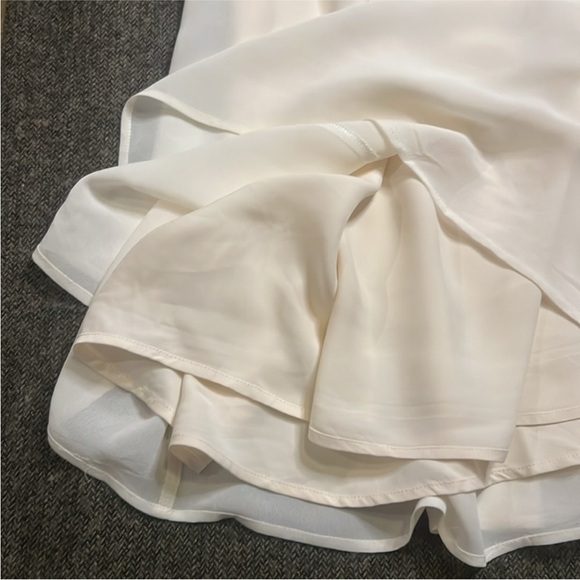 🕊️ REFORMATION Violet Dress. Off the Shoulder. Size US 12. Ivory. Good Condition - Picture 14 of 16